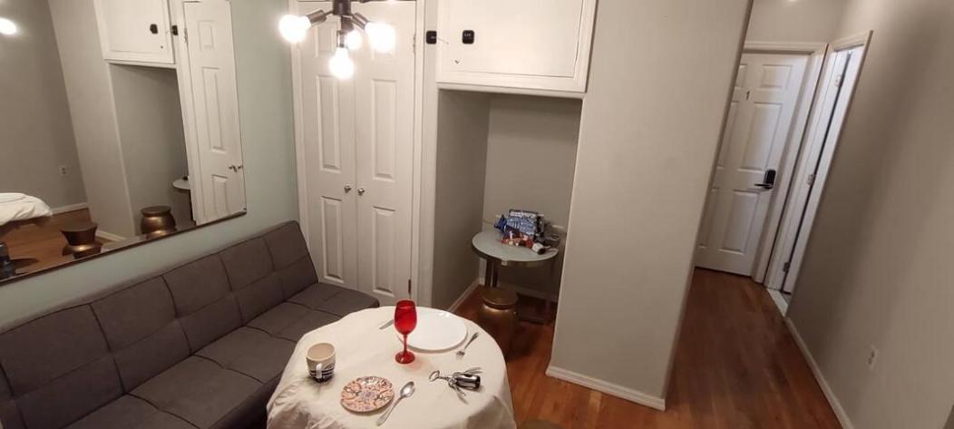 Affordable & Central Williamsburg Boutique Room Нью-Йорк Экстерьер фото