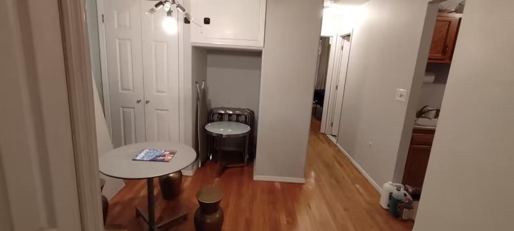 Affordable & Central Williamsburg Boutique Room Нью-Йорк Экстерьер фото